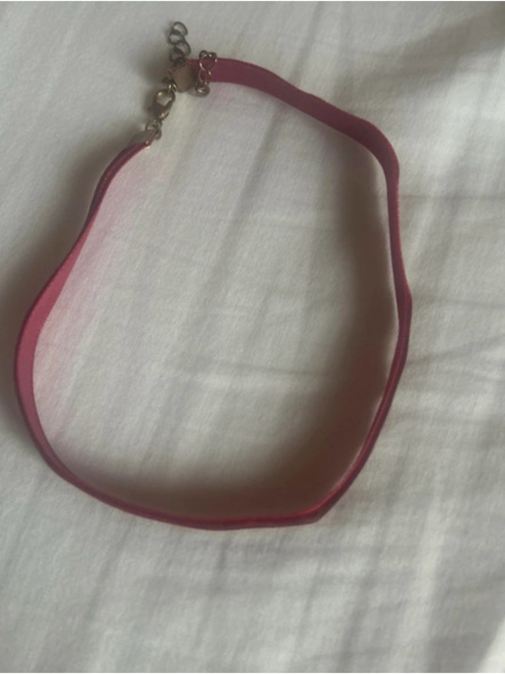 Amazon Velvet Ribbon Choker in Raspberry - Picture 3 of 4